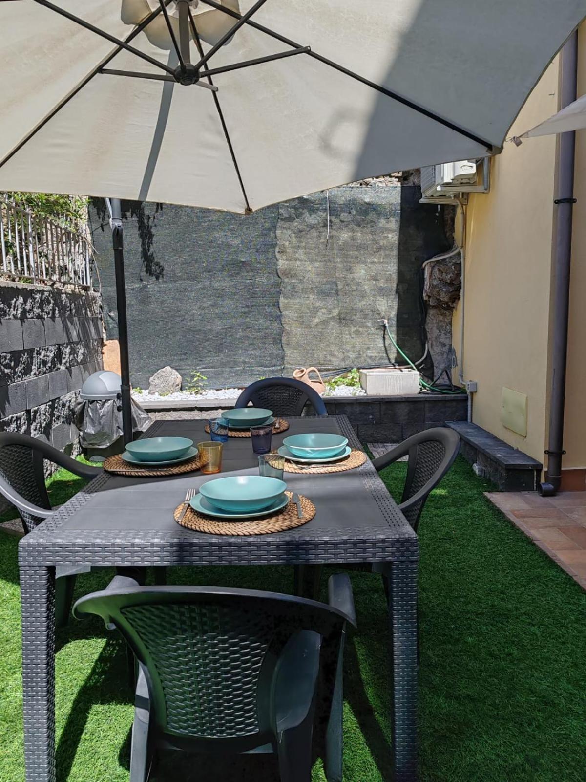 Etna Garden House: Oasis In The Heart Of Catania Villa Buitenkant foto